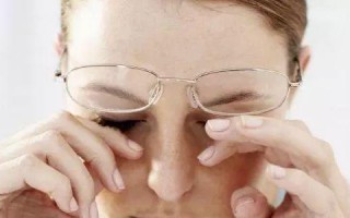 隐形眼镜什么含水量好，隐形眼镜含水量高好还是低好