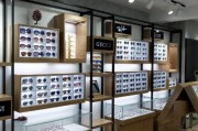 宁波市内有多少个眼镜店，宁波市内有多少个眼镜店铺