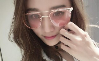 圆脸带什么样的眼镜框，圆脸带什么样的眼镜框好看
